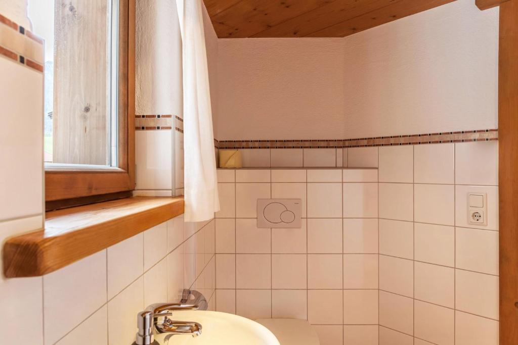 Kúpeľňa v ubytovaní Panorama Lodge Leutasch mit Sauna