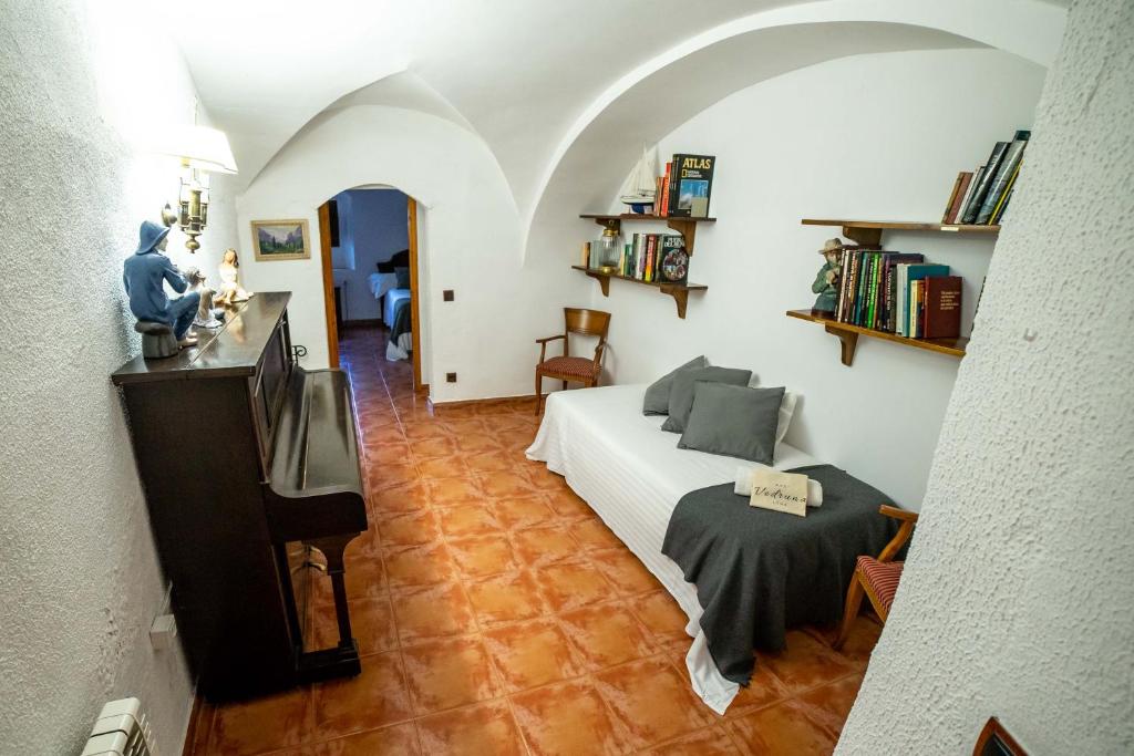 Knihovna v apartmánu