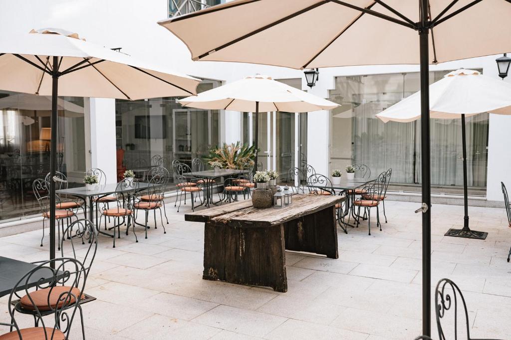 Restaurace v ubytování M'AR De AR Muralhas
