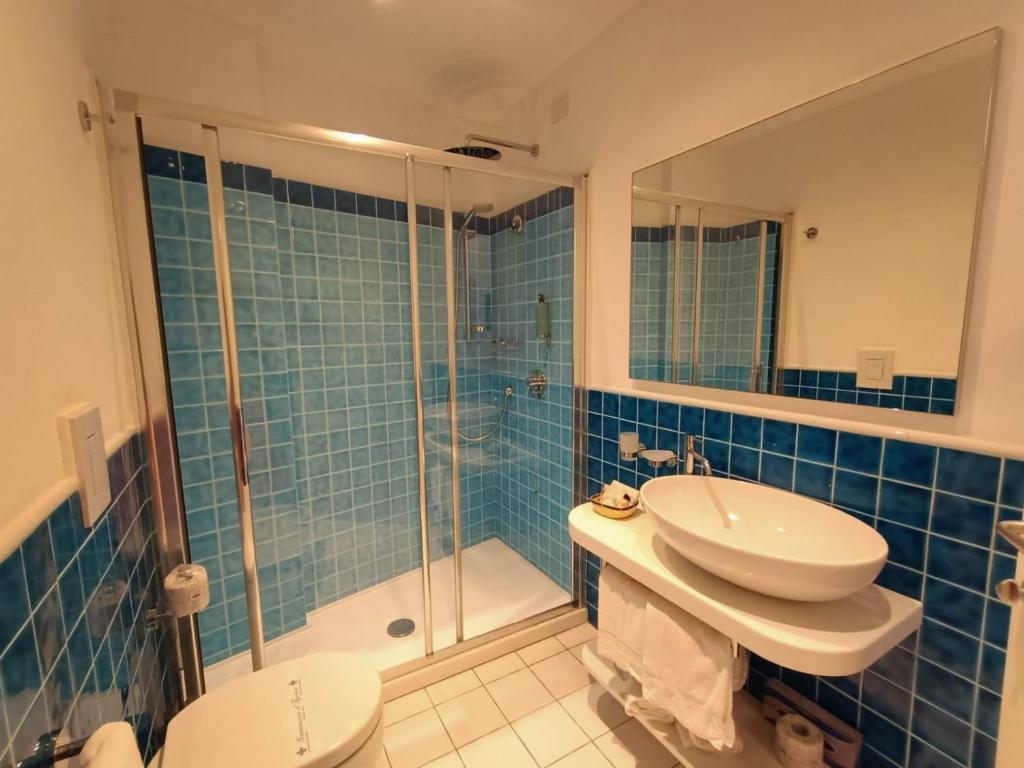 Kúpeľňa v ubytovaní Janas Hotel