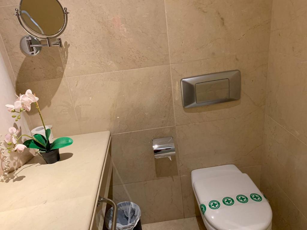 Hotel San Francisco มาร์เบยา สเปน - Booking.com