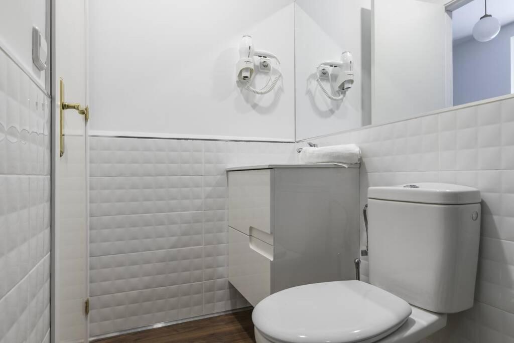 HOMEABOUT PRADO Apartment I (2BR 2BT), Madrid – Bijgewerkte ...