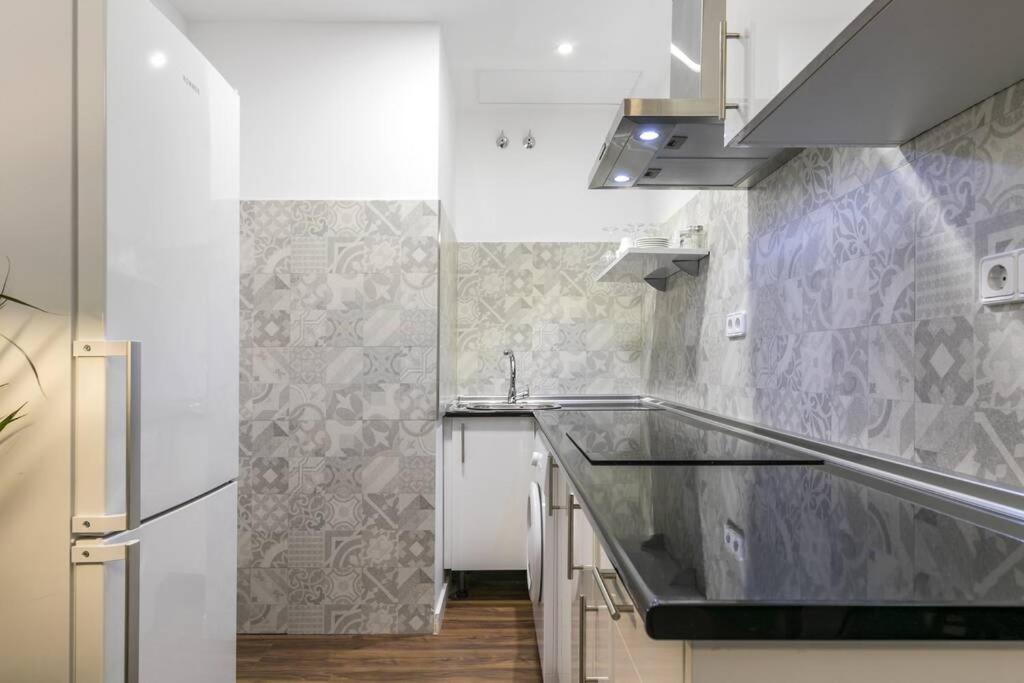HOMEABOUT PRADO Apartment I (2BR 2BT), Madrid – Bijgewerkte ...