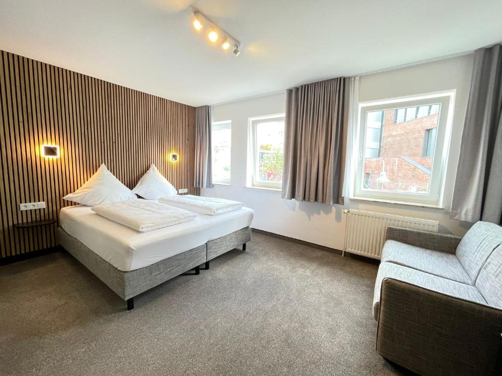 Hotel Xenia Flensburg - Трехместный номер