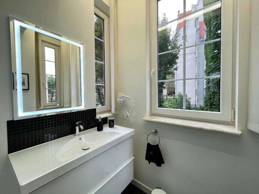 Apartamenty MICHEL Gdańsk Centrum BOUTIQUE HOTEL - 4