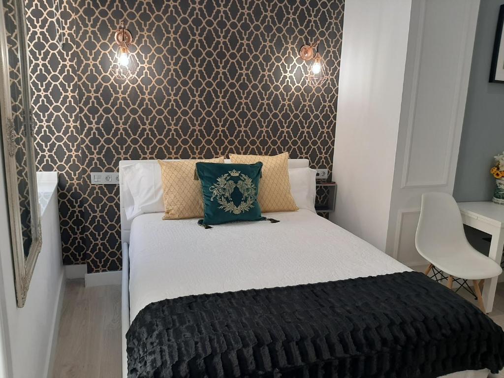 LA SUITE DEL CONDE LUXURY SUITES - 3