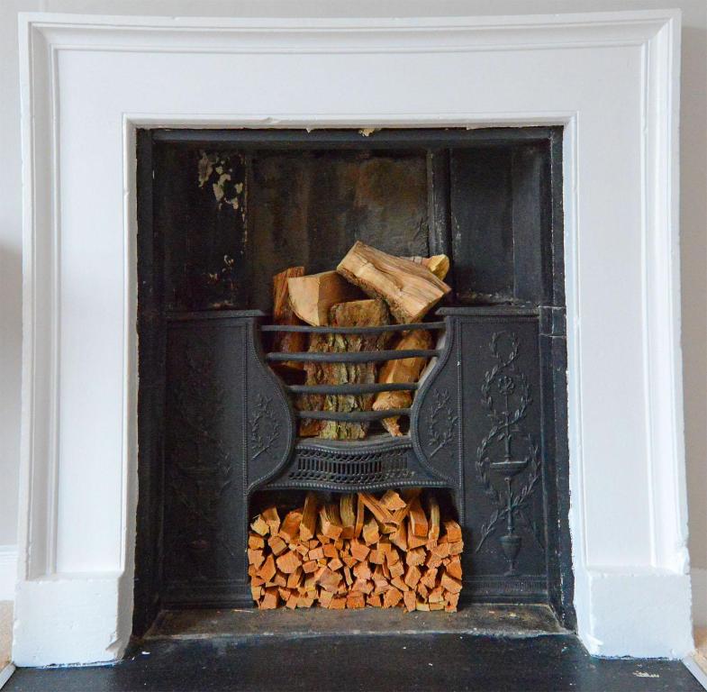 Rounceval House - Superior King Room
