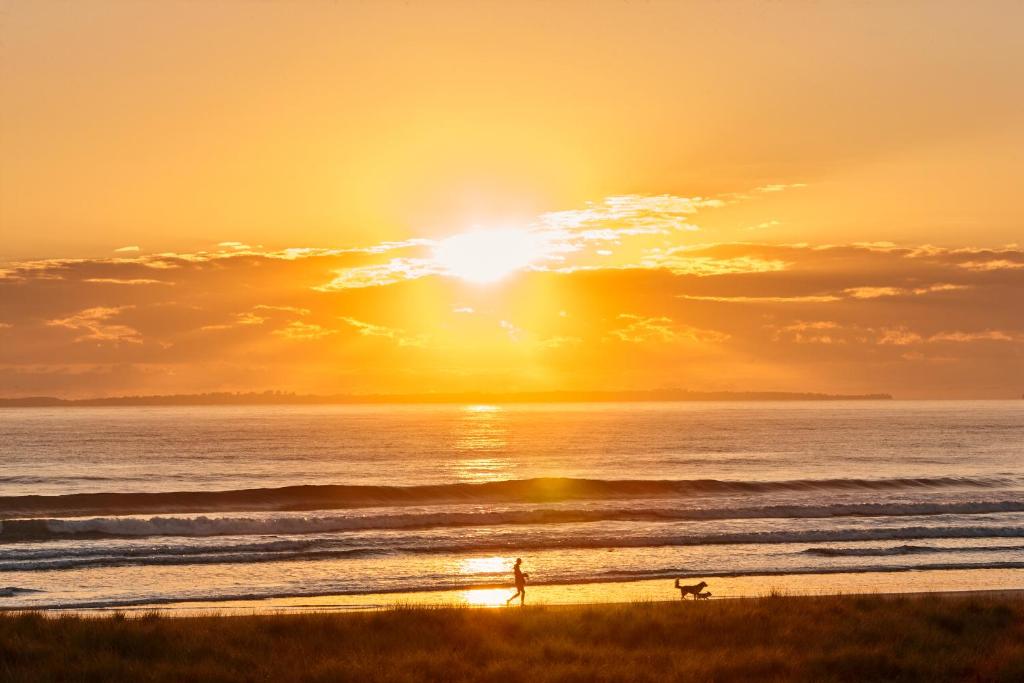 Belle Mer Beachfront Apartments - Self Serviced - Resim 28