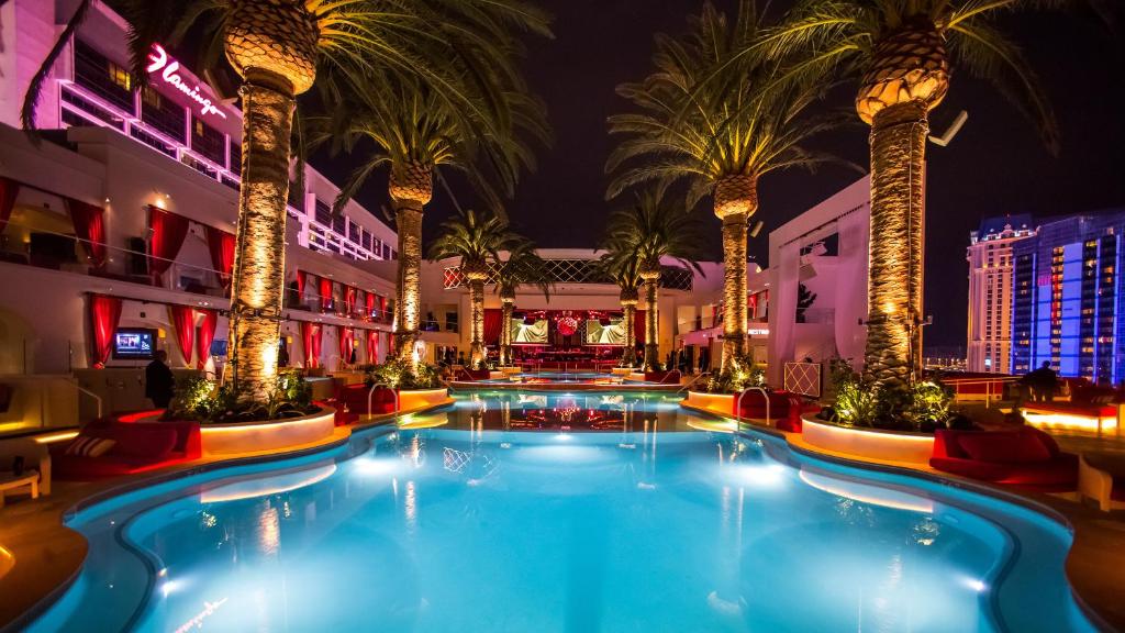 Bazén v ubytování The Cromwell Hotel & Casino nebo v jeho okolí