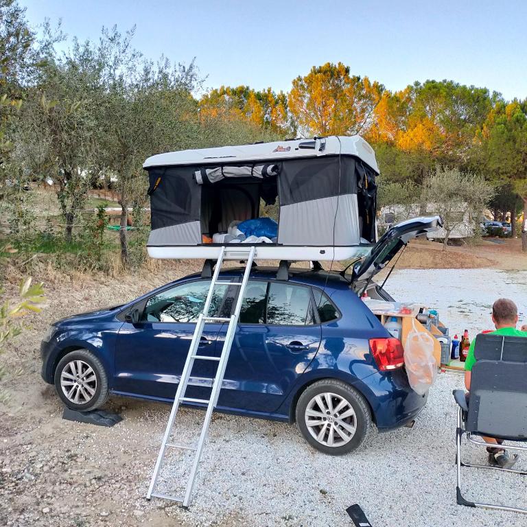 Fotografie z fotogalerie ubytování AGRiCAMPiNG POGGiO Ai PiNi WiNE CAMPiNG v destinaci Certaldo