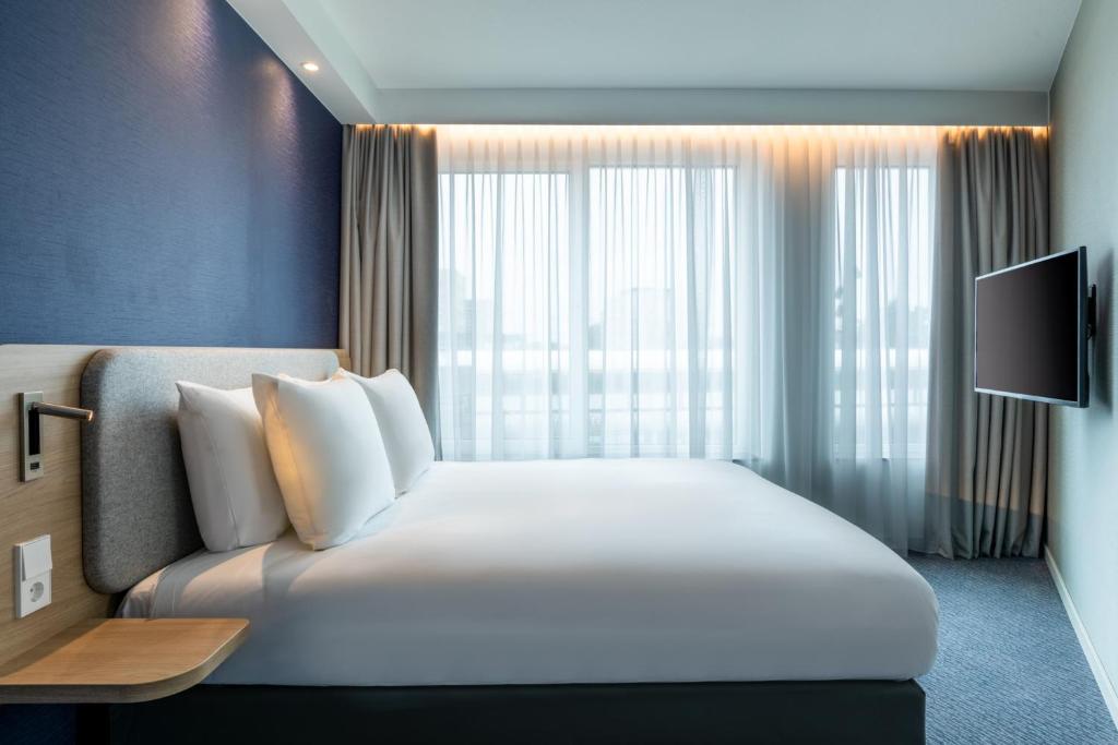Postel nebo postele na pokoji v ubytování Holiday Inn Express - Almere by IHG