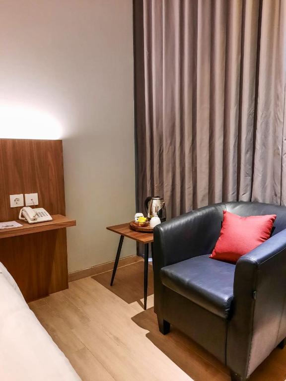 Votel Krakatau Boutique Hotel Semarang - Executive Suite
