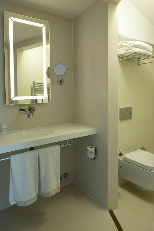 Koupelna v ubytování c-hotels Concorde