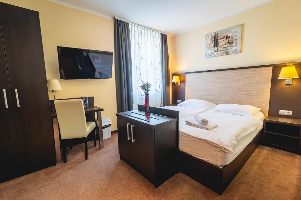 Hotel Admiral Ptuj - Double Room