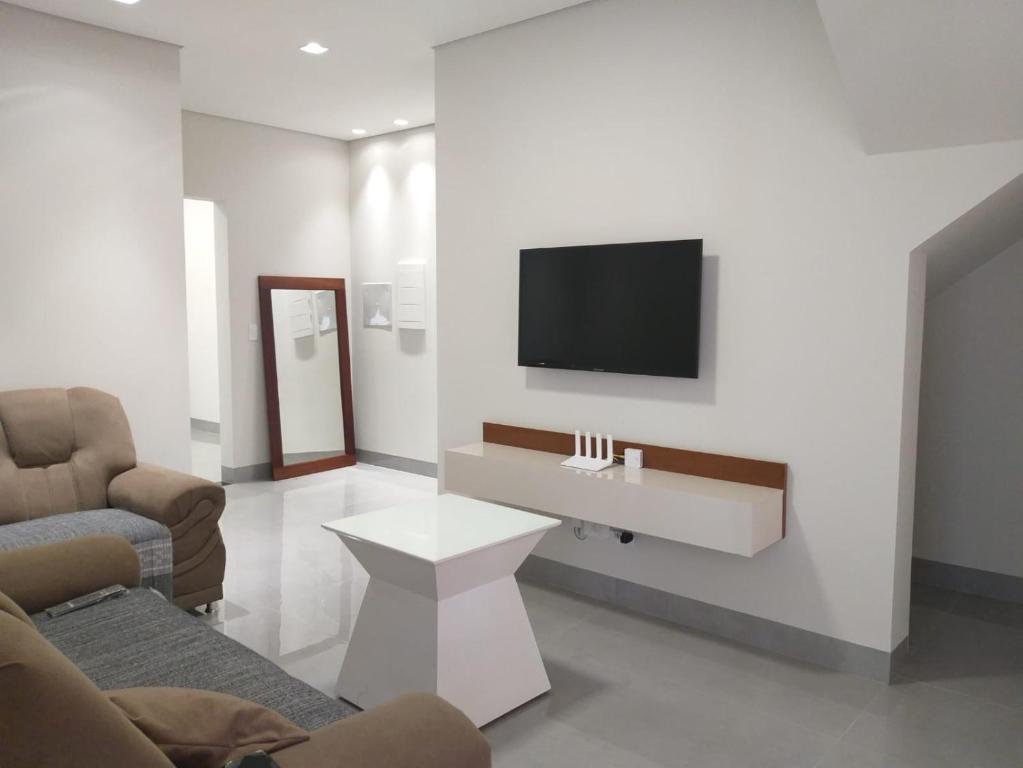 RESIDENCIA CIDADE VERDE 11 - Villa De Luxe