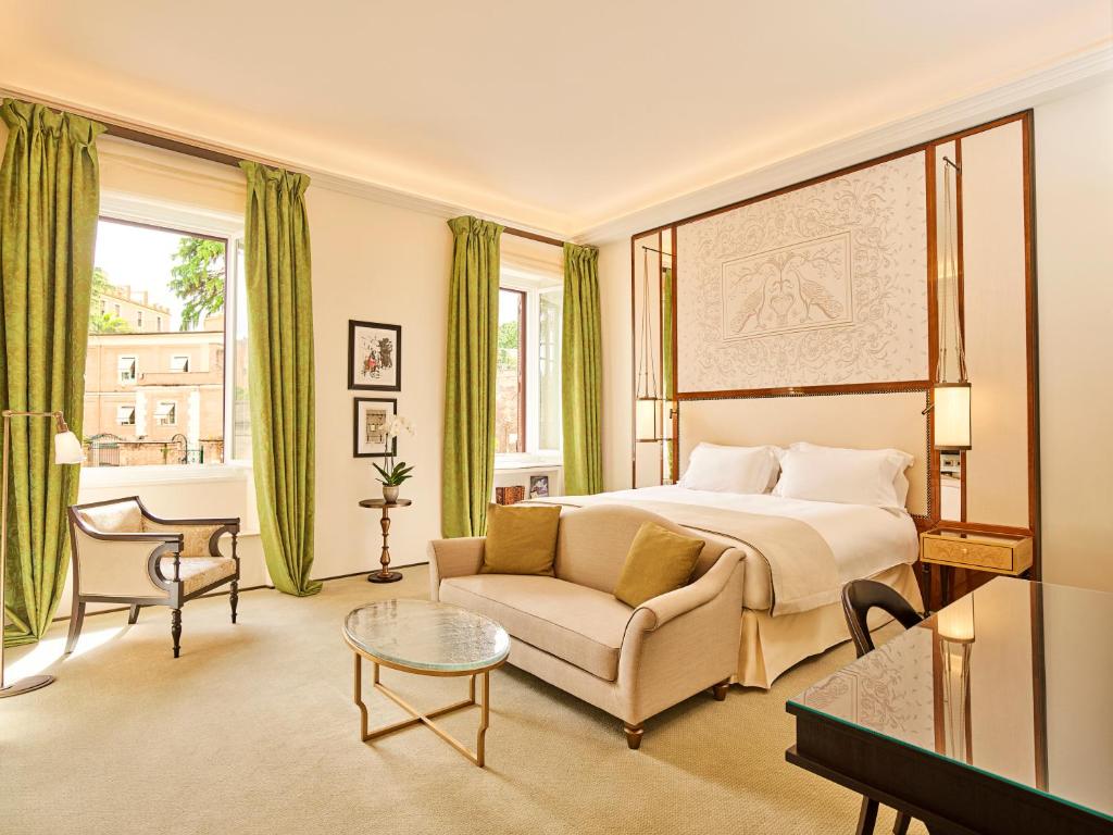 Junior Suite with City View