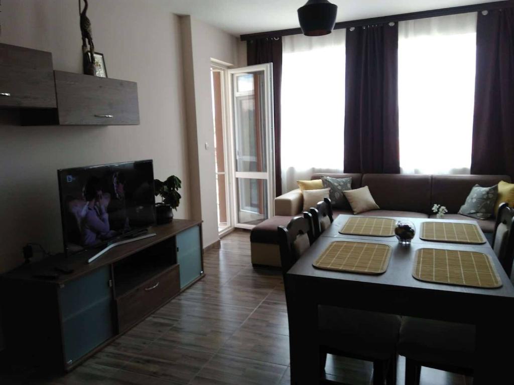 Nev Apart New - Apartamento De Una Habitación