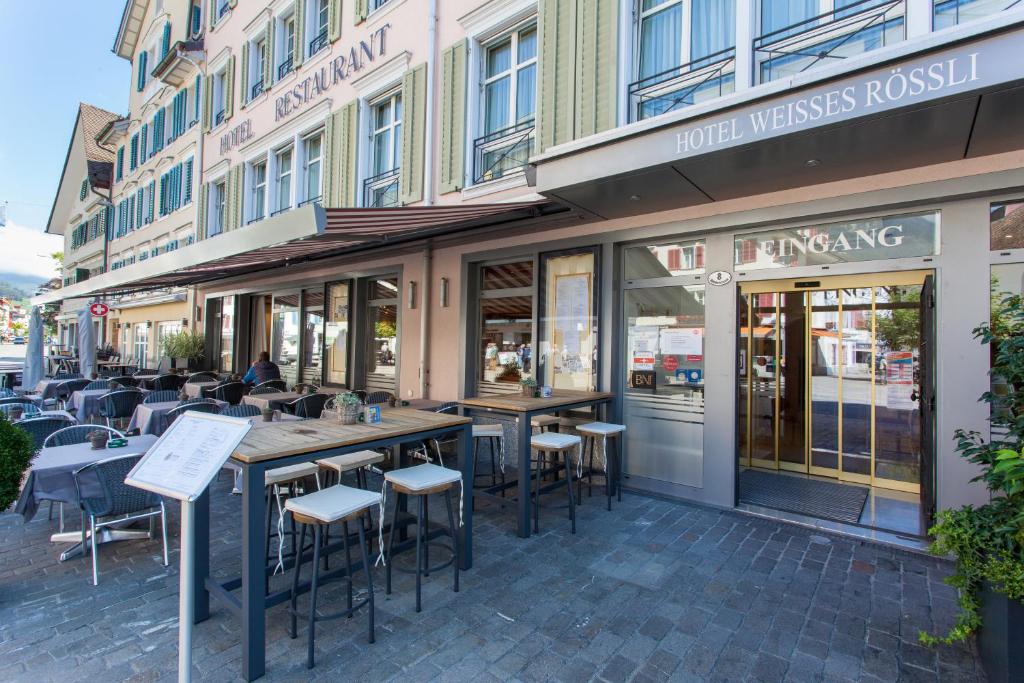 Budova, kde se hotel nachází