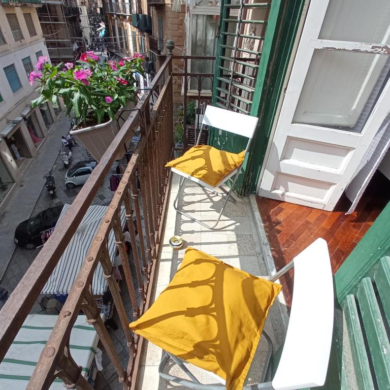 Balkón nebo terasa v ubytování B&B Bandiera 77