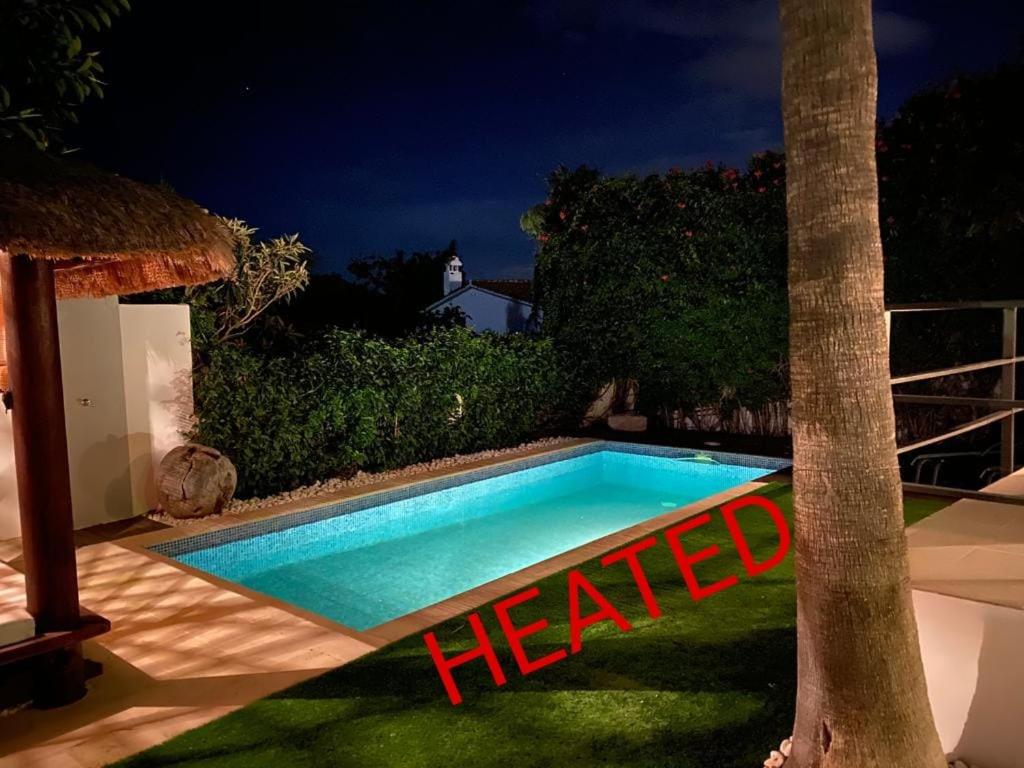 Costabella -Villa mit Pool zur Alleinbenutzung, Marbella ...