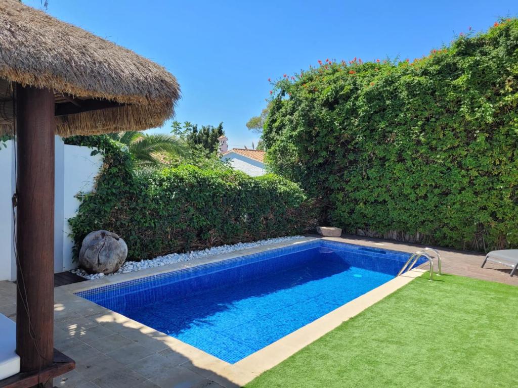 Fotografia z galérie ubytovania Costabella -Villa mit Pool zur Alleinbenutzung v Marbelli
