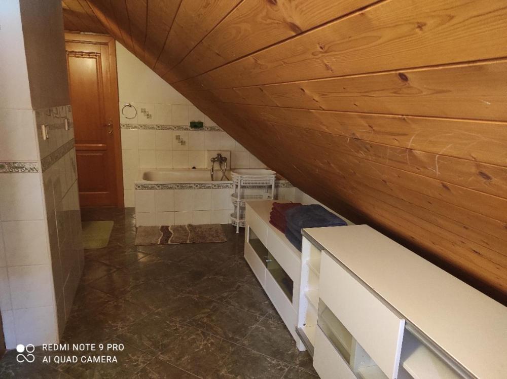 Fotografie z fotogalerie ubytování Apartmán pod Sříbrnou horou v destinaci Lhenice