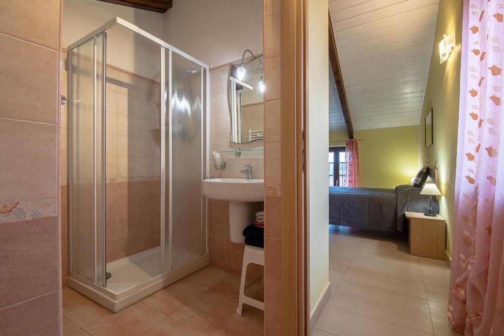 Koupelna v ubytování La Valle B&B