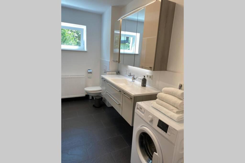 Kúpeľňa v ubytovaní Wohnung 2 in zentraler Lage im Rheintal