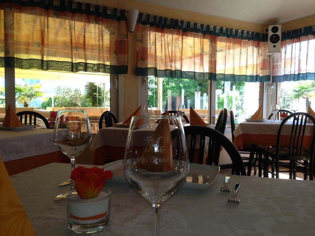 Restaurace v ubytování Hotel Villa Ginevra