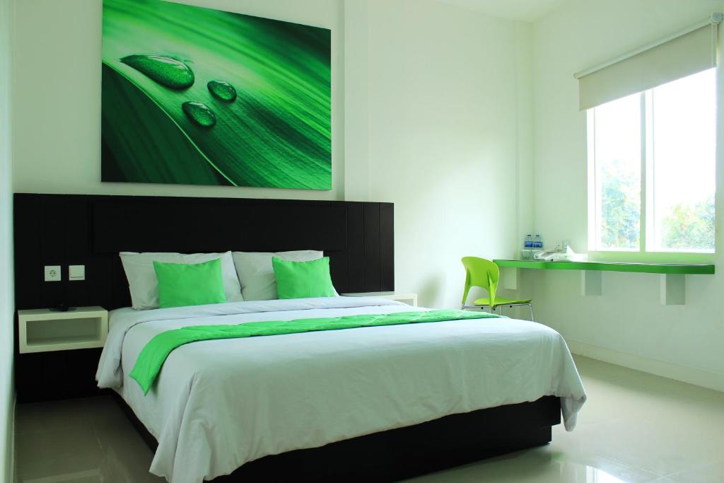 Evan Hotel - Non Smoking - Deluxe Queen Room
