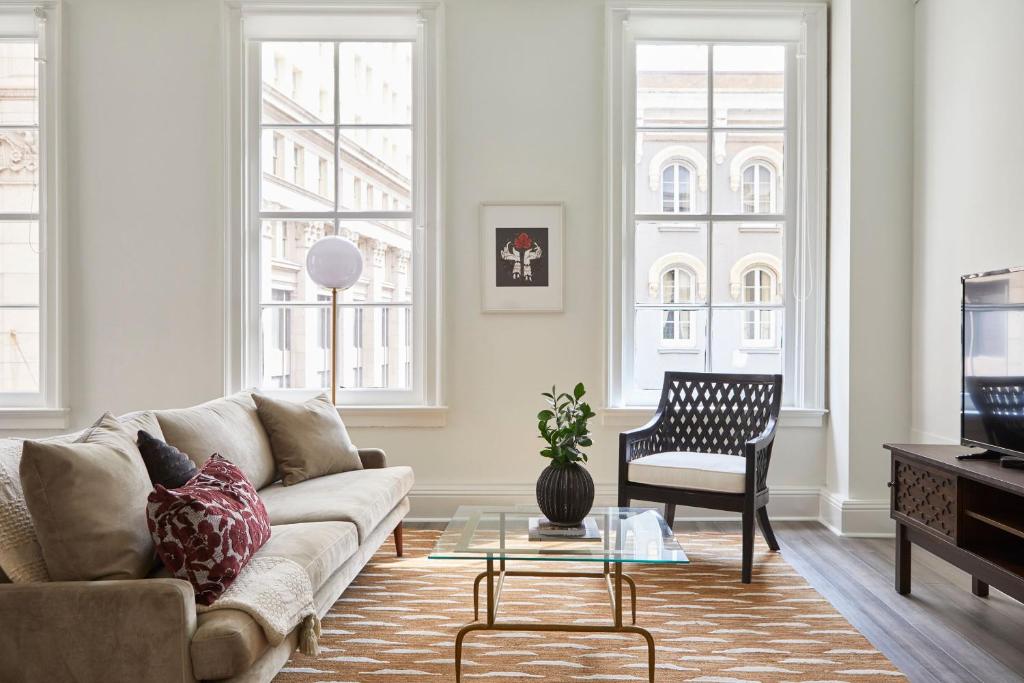 Sonder Lafayette Square, New Orleans – Updated 2023 Prices