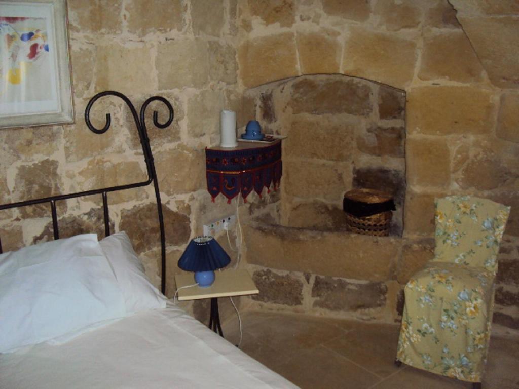 Fotografie z fotogalerie ubytování La Gozitaine v destinaci Kerċem