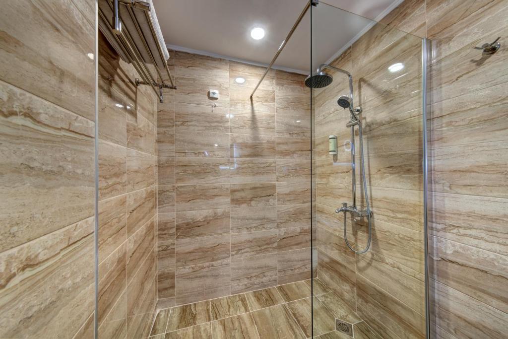 A bathroom at Maria Palace Hotel - All Inclusive