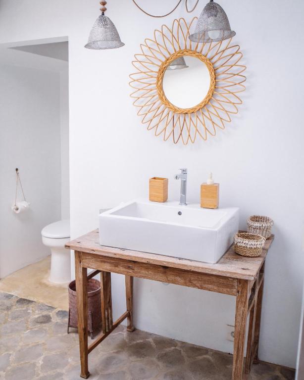 The Bingin Beach Villas' Private Villas - 17