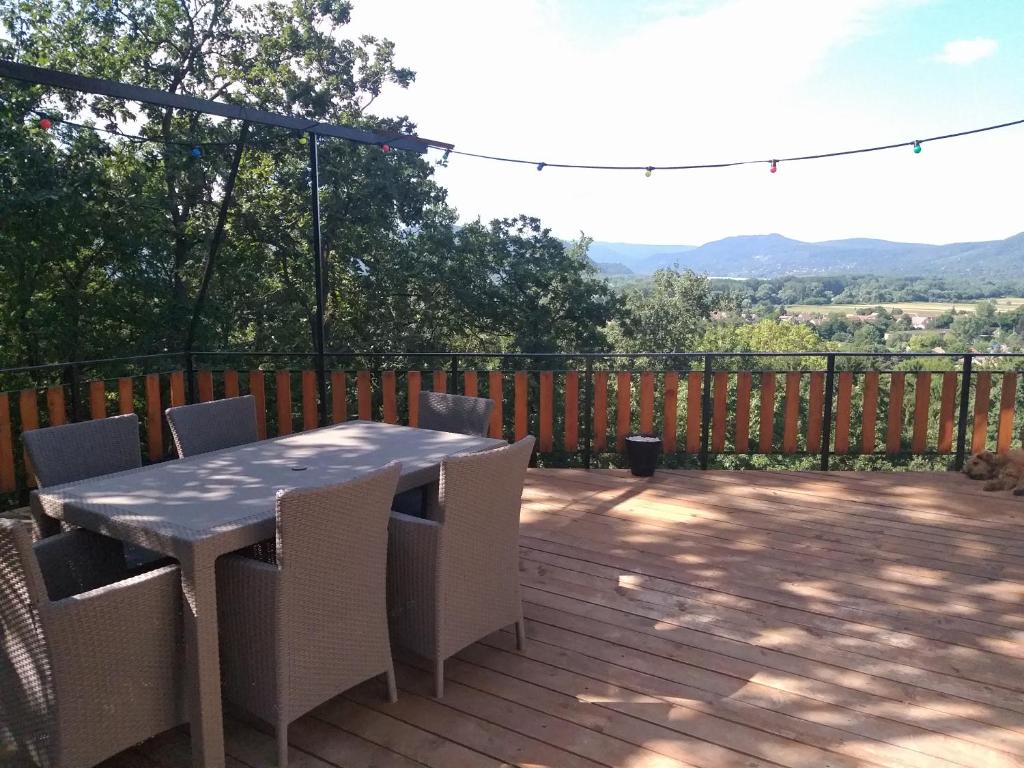 Výhľad na hory alebo výhľad na hory priamo z apartmánu