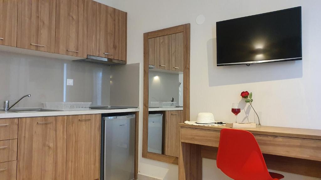 Astra Sarti Luxury Suites - 13