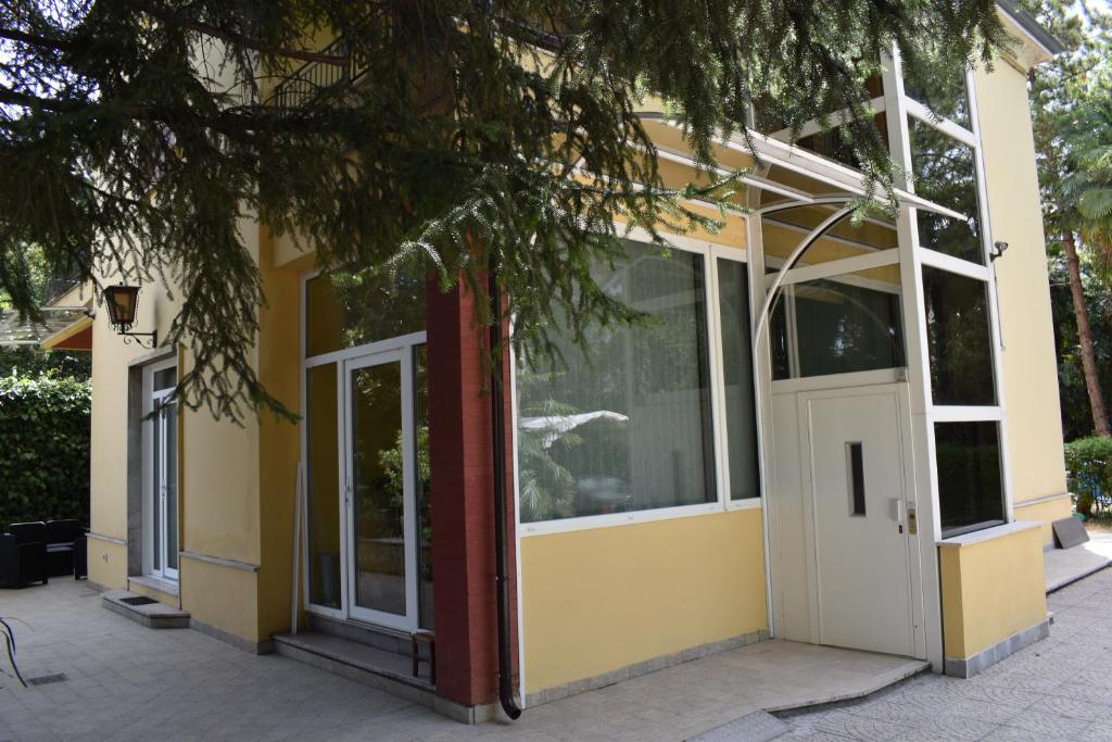Budova, v ktorej sa ubytovanie bed & breakfast nachádza