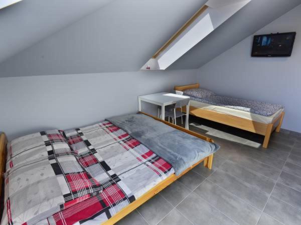 Noclegi u Alicji - Habitación Triple
