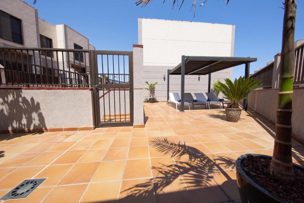 Balkón nebo terasa v ubytování MEDANO4YOU The Wing Palace Tenerife