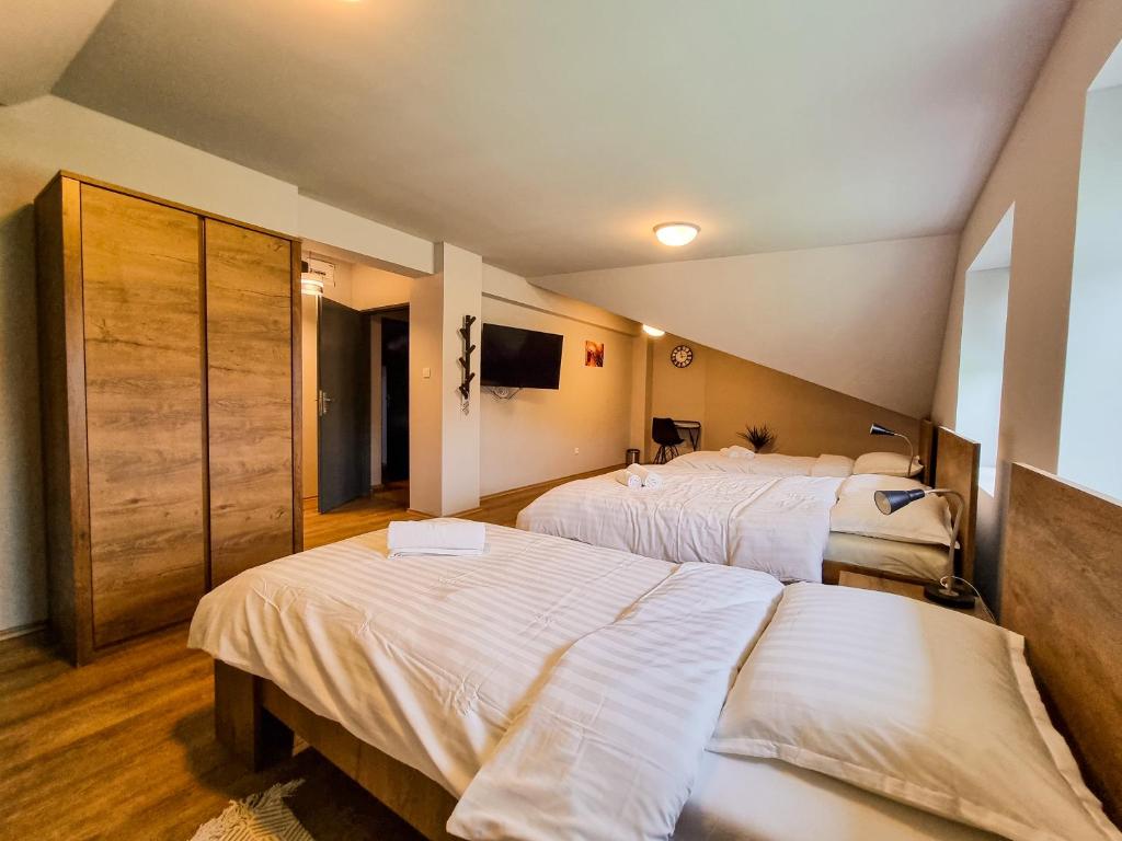 XXL rooms&spa - Habitación Triple Básica