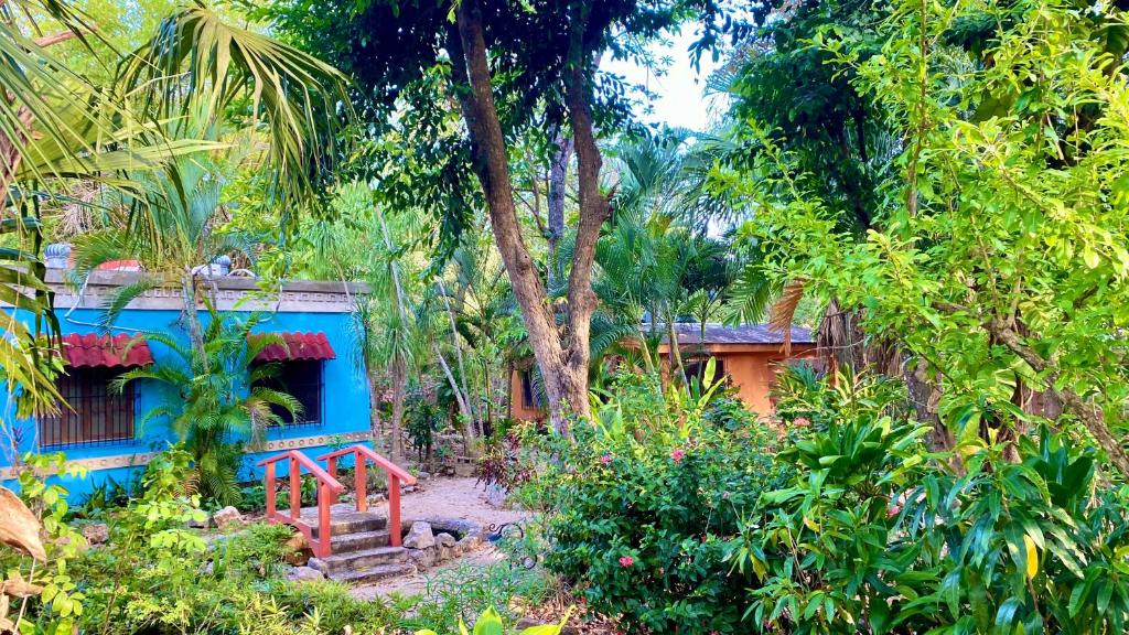 Gardenhotel Macan Ché B&B