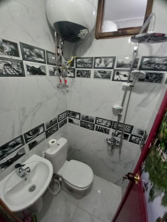 Jamaica Guest House - 19