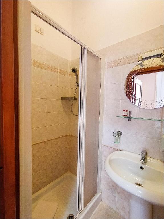 Alius and Freerome Hotel - Resim 20