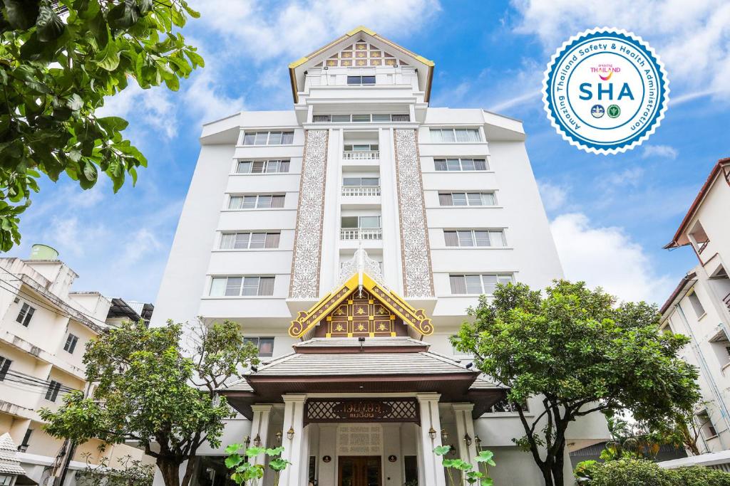 Viangbua Mansion في شيانغ ماي: تقديم فندق شكه بالسنغافور