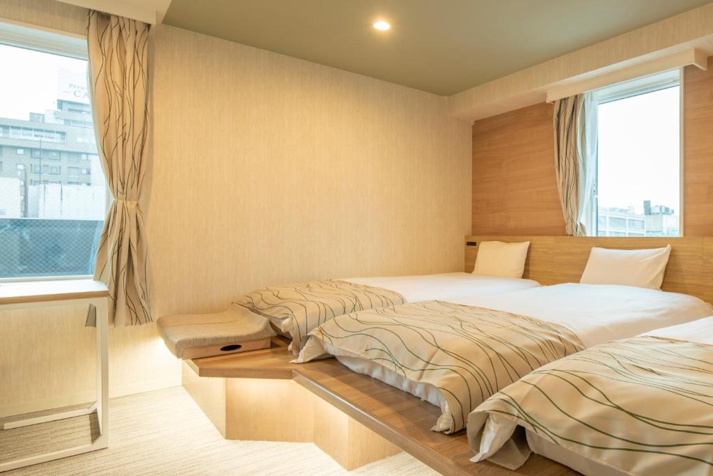 HOTEL AMANEK Asahikawa - Номер Супериор Тройной