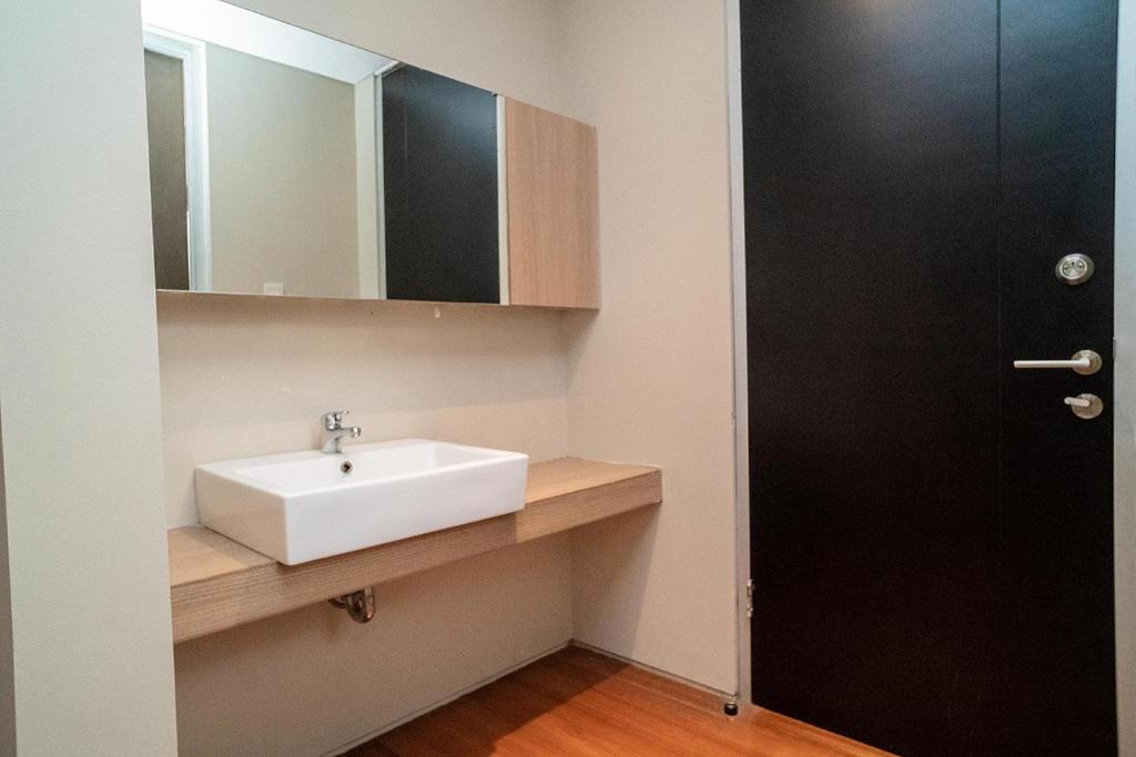 Bagno di Three J Residence