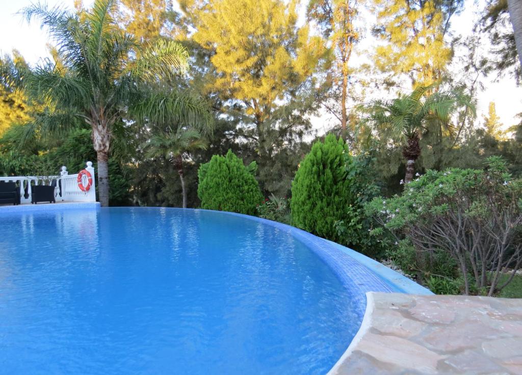 Fotografia z galérie ubytovania Spacious 700m2 villa, Golfers paradise. v destinácii Santa Fe de los Boliches
