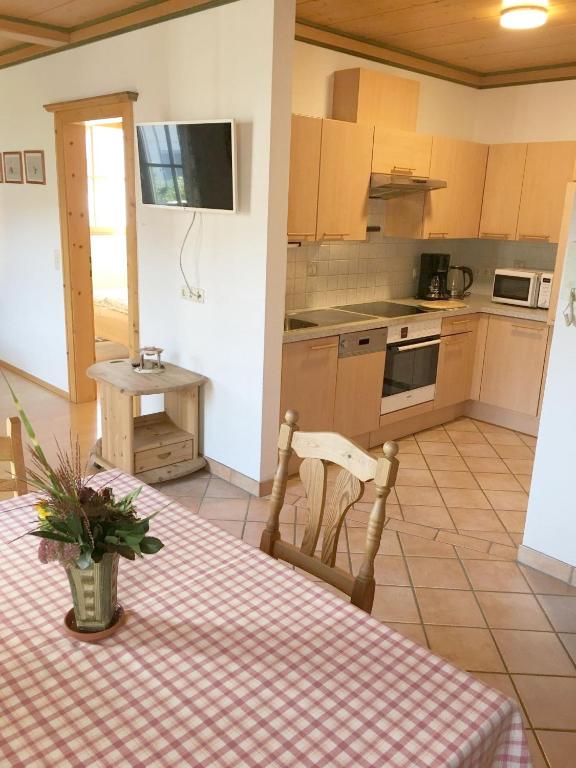 Kuchyň nebo kuchyňský kout v ubytování Ferienhaus Peer