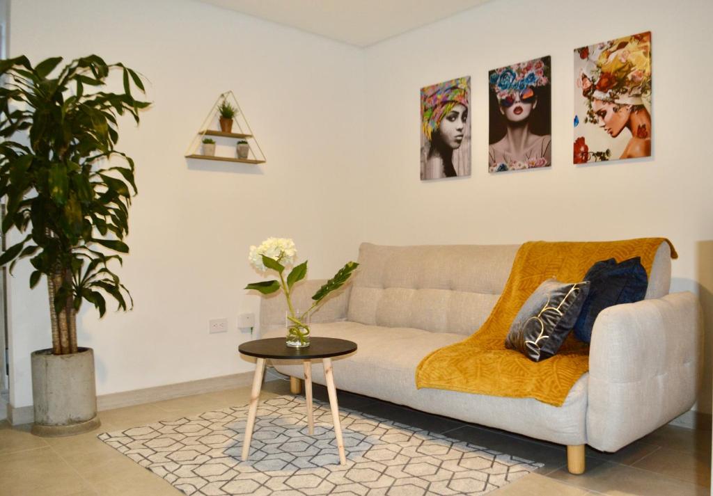Posezení v ubytování Cómodo apartamento con excelente ubicación