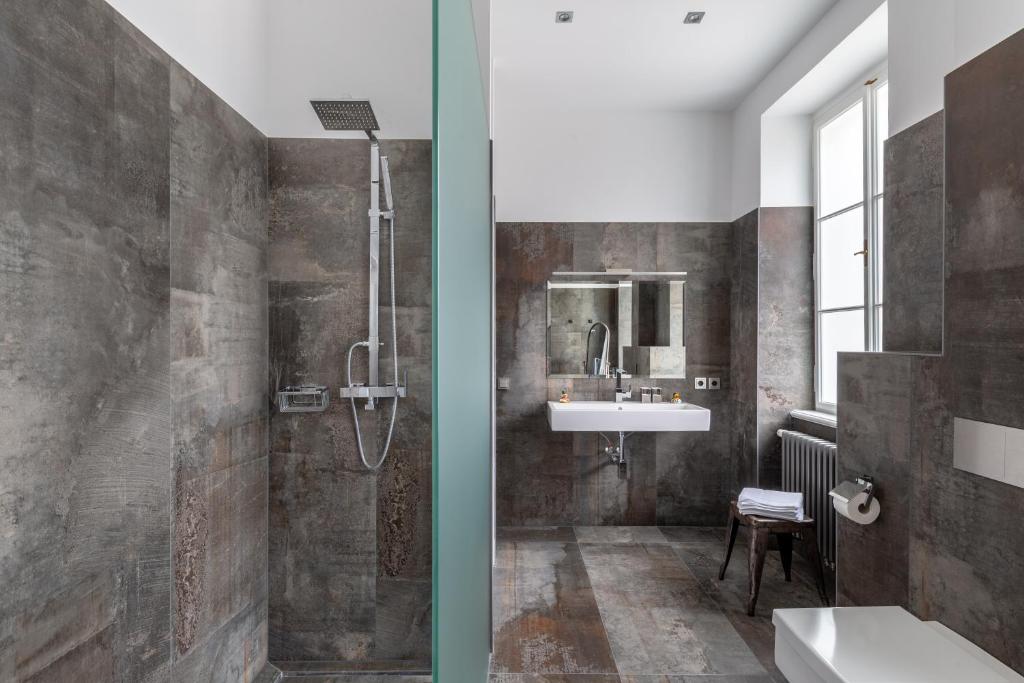 A bathroom at Villa Bertholini